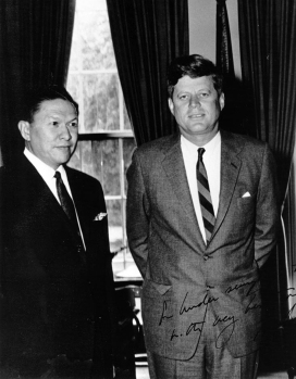 Vice-President Emmanuel Neri Pelaez (1915-2003) with Pres. John F. Kennedy